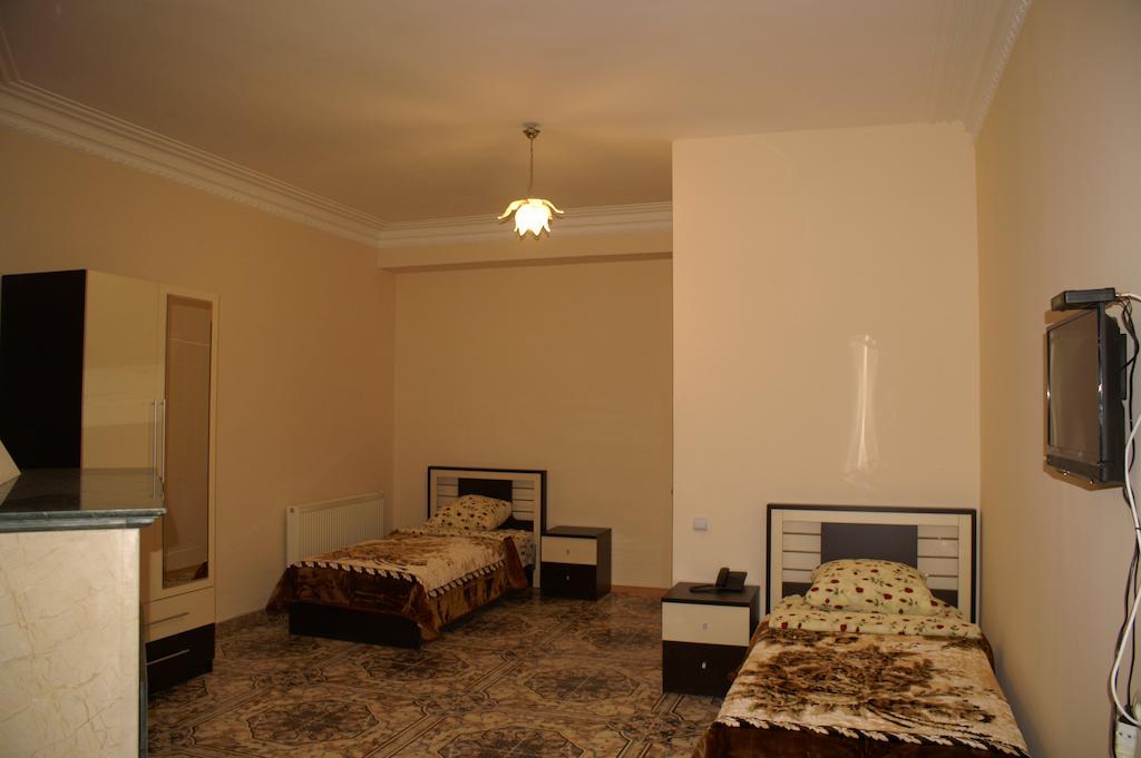Europa+T Hotel Tbilisi Ngoại thất bức ảnh
